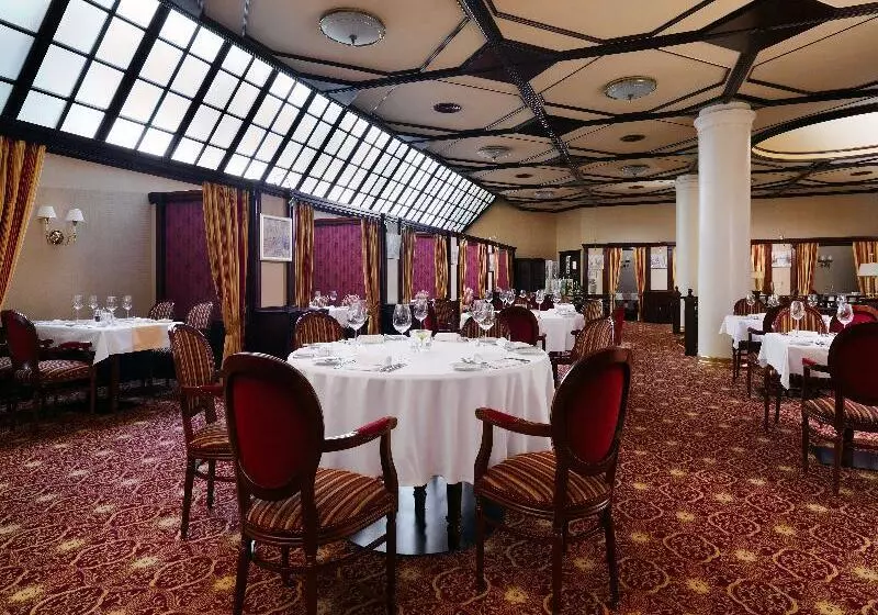 酒店 Moscow Marriott Grand