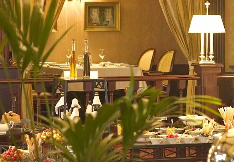 酒店 Moscow Marriott Grand