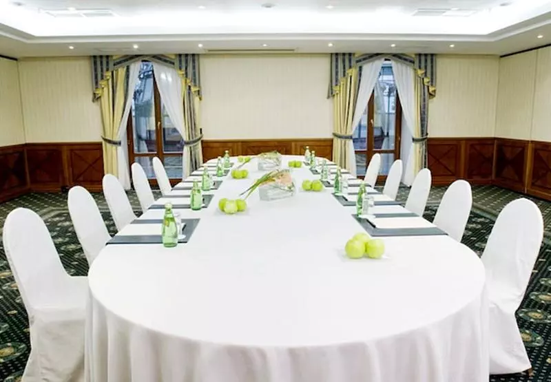 酒店 Moscow Marriott Grand