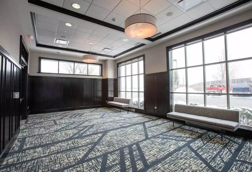 Отель Sheraton Chicago Northbrook