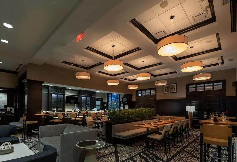 Отель Sheraton Chicago Northbrook