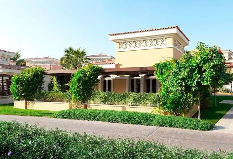 Hotel The Ritzcarlton Abu Dhabi  Grand Canal