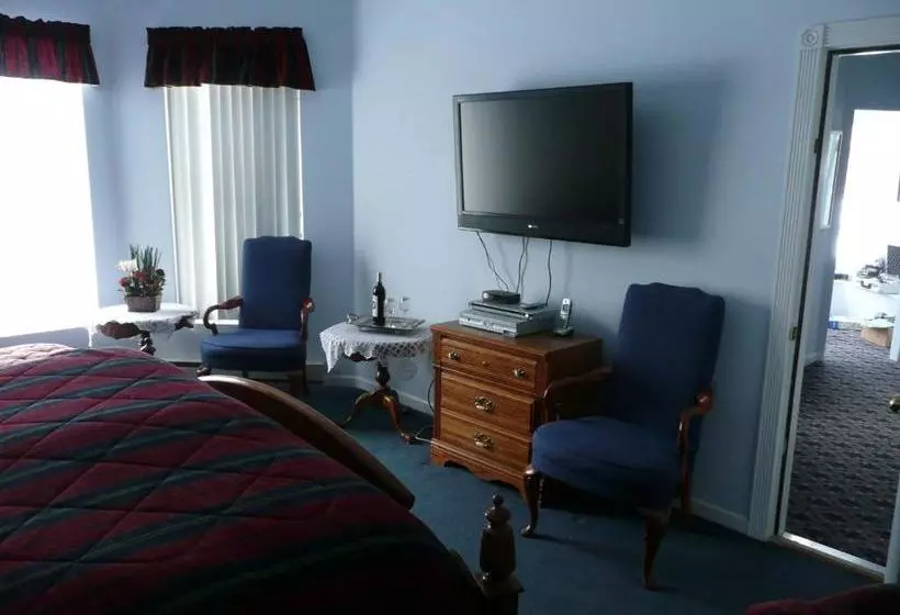 בית מלון כפרי Winter Park Chateau