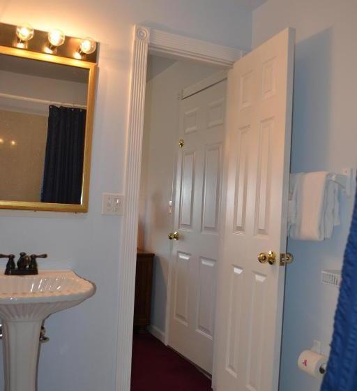 فندق Winter Park Chateau