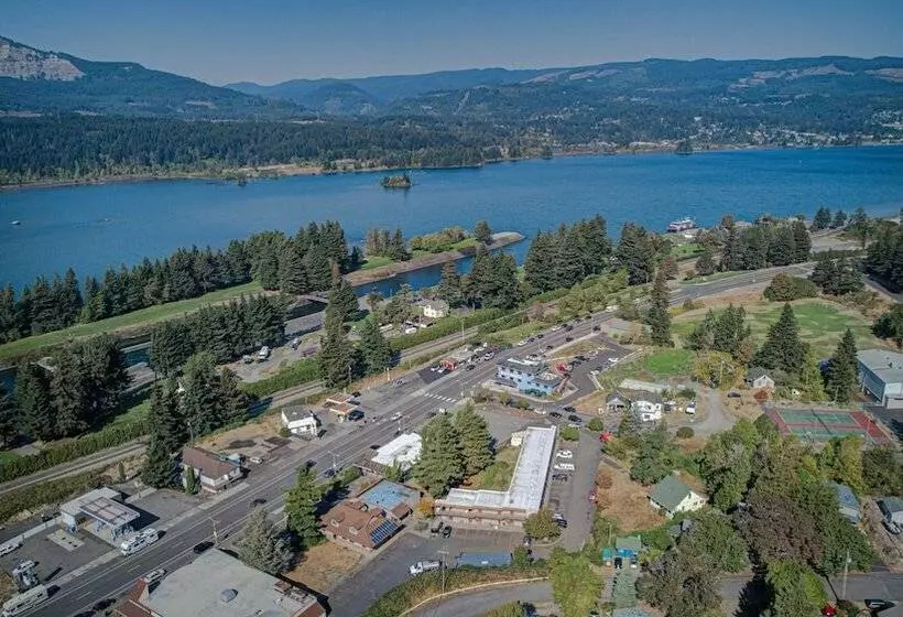 モーテル Columbia Gorge Inn