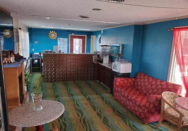 モーテル Rodeway Inn