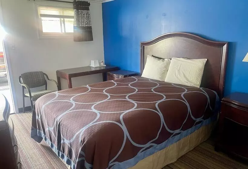 モーテル Rodeway Inn