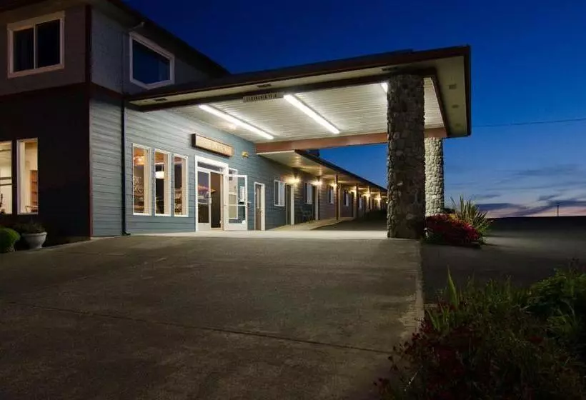 Lomakeskus Pacific Reef Hotel & Light Show