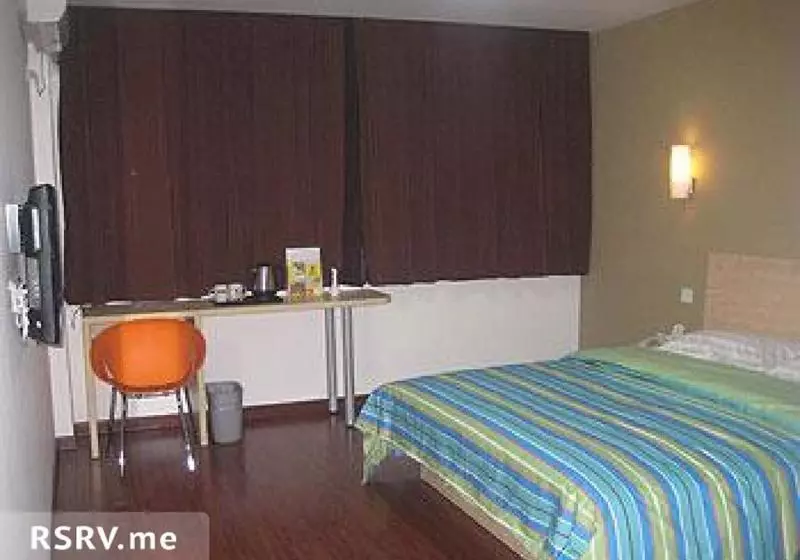 Super 8 Hotel Chongqing Shi Qiao Pu