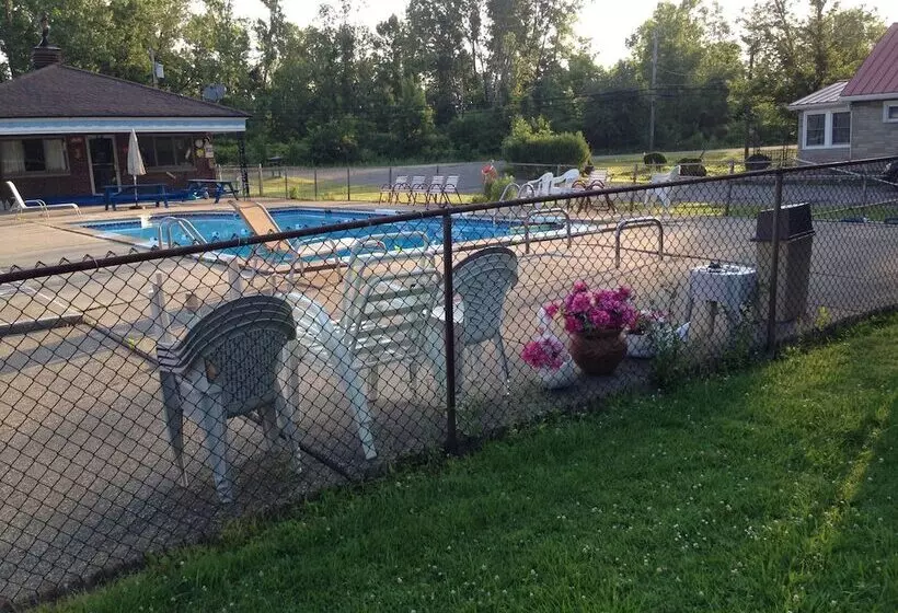 Anchor Motel