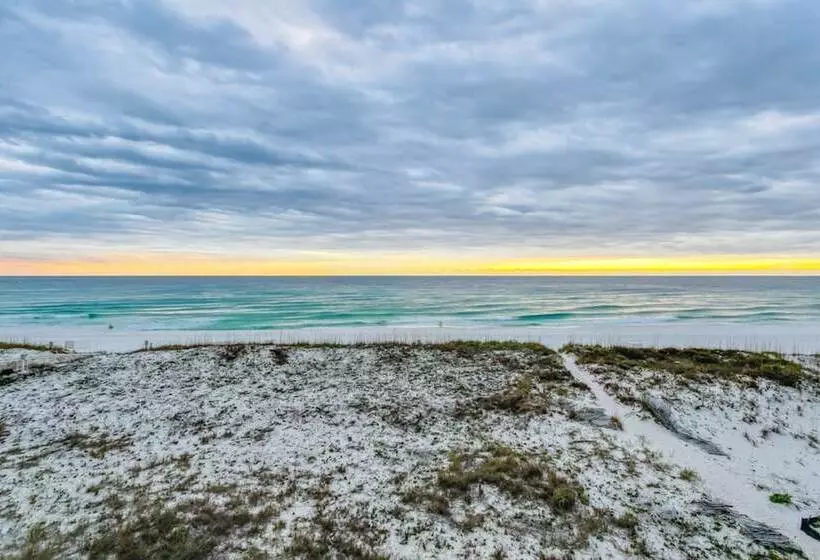 Beach Club Resort Residence And Spa