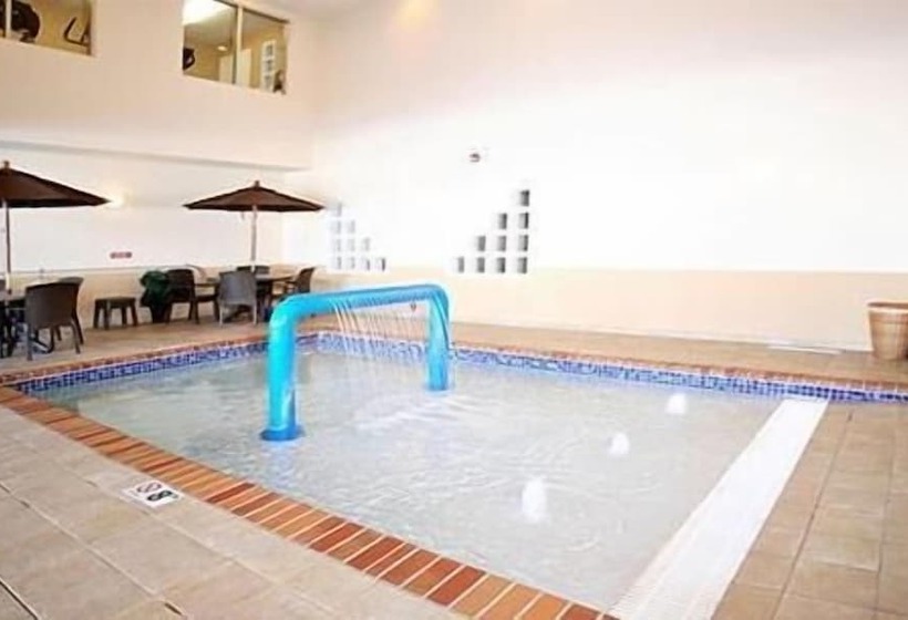 Grandstay Residential Suites Hotel Faribault