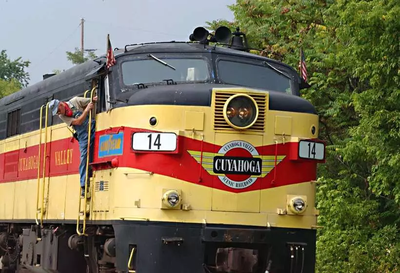 Hampton Inn & Suites Canton