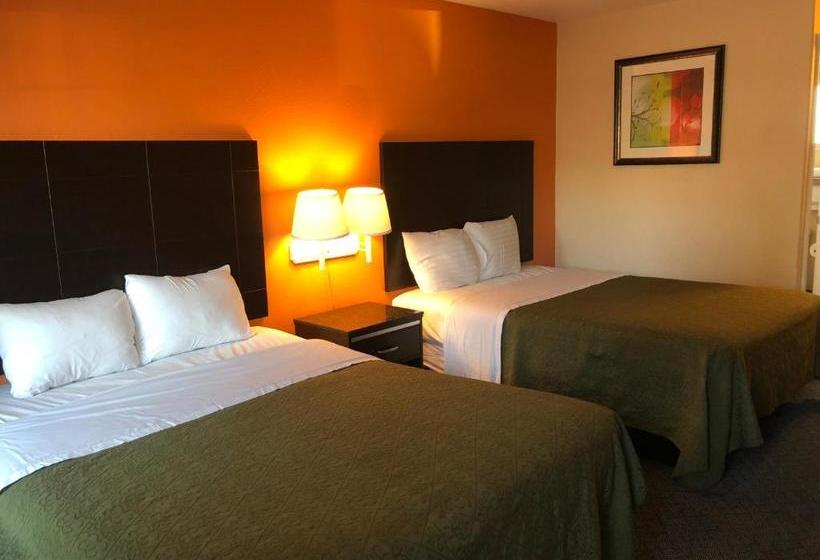 בית מלון כפרי Arroyo Village Inn