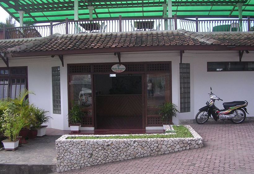 ホテル Bukit Senggigi