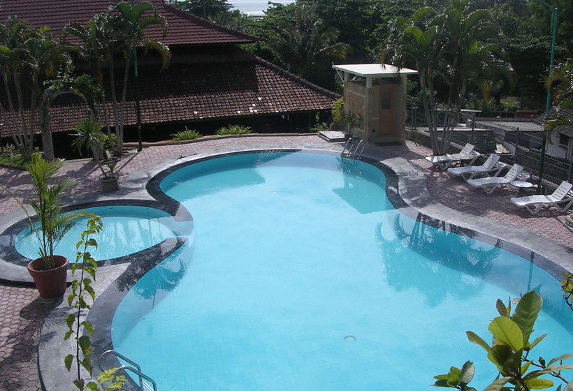 ホテル Bukit Senggigi