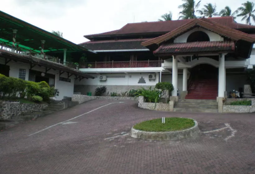 Отель Bukit Senggigi