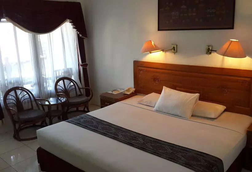 Отель Bukit Senggigi