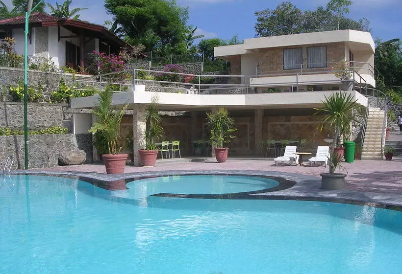 Отель Bukit Senggigi