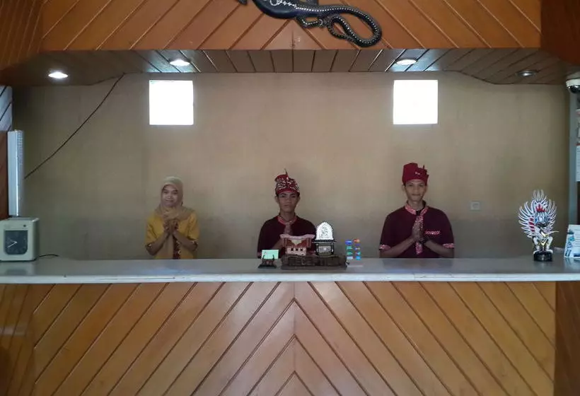 Отель Bukit Senggigi