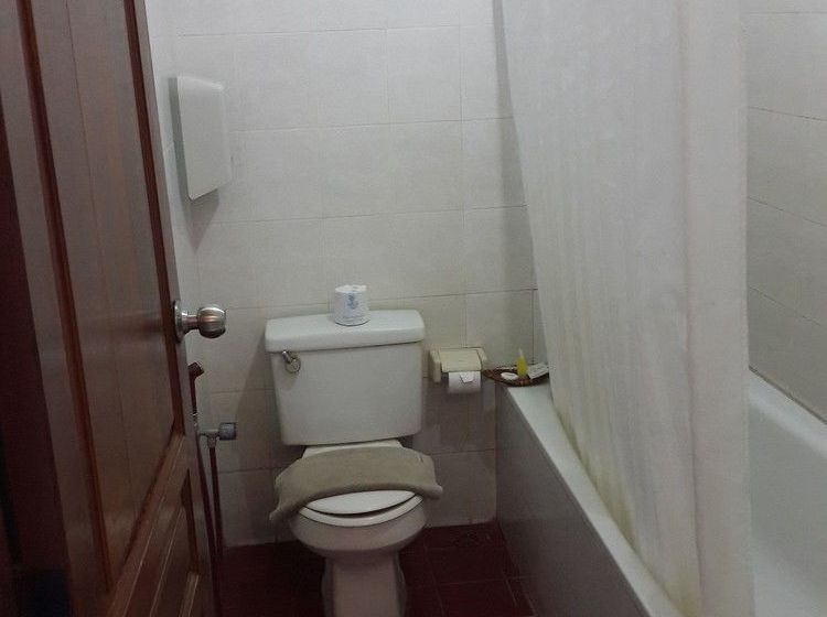 ホテル Bukit Senggigi