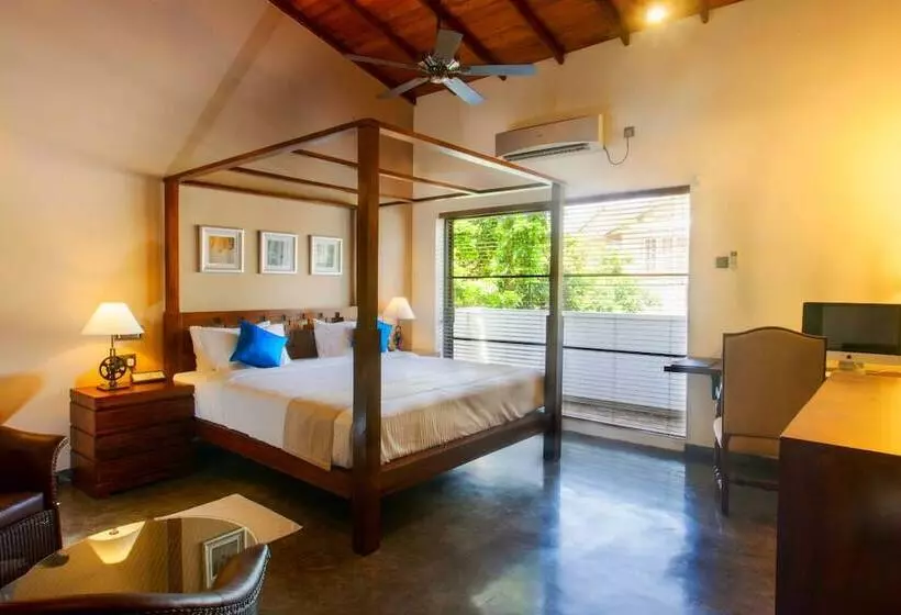 Colombo Court Hotel & Spa