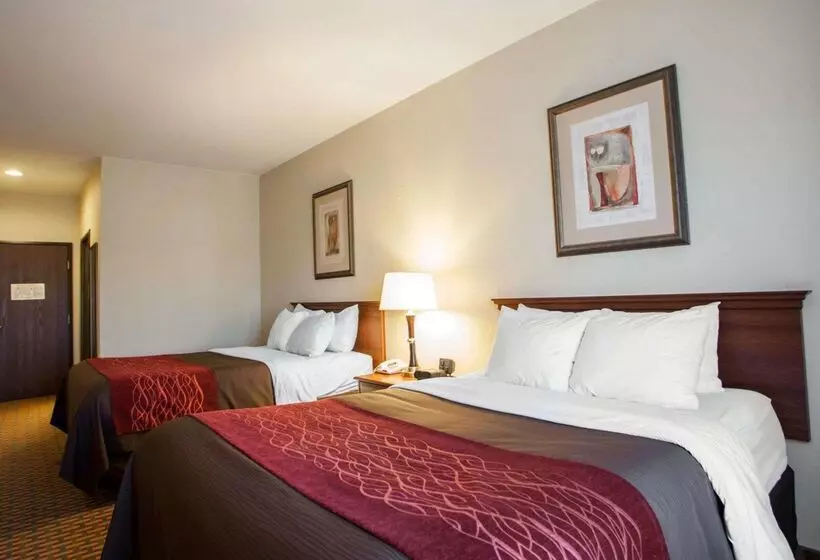 호텔 Comfort Inn & Suites Harrisonville