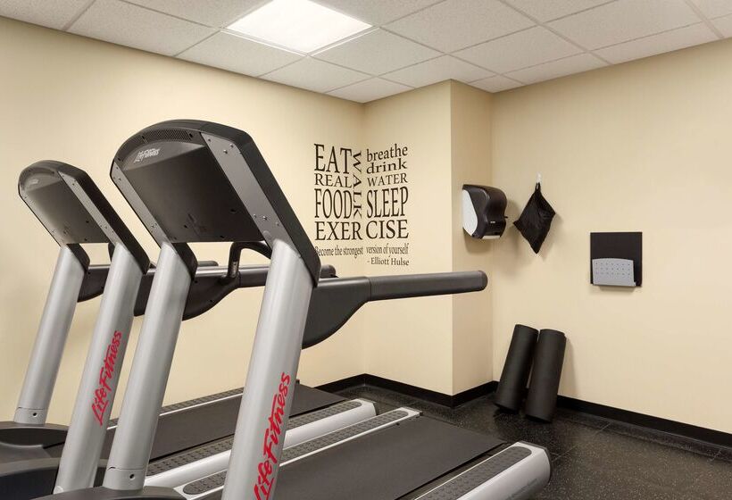 בית מלון כפרי Country Inn & Suites By Radisson, Carlisle, Pa