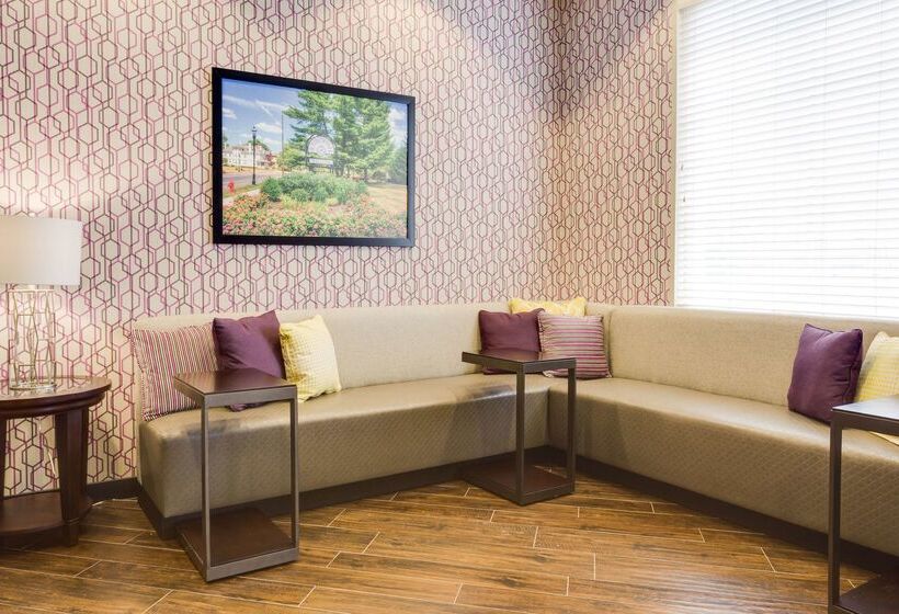 Szálloda Drury Inn & Suites Middletown Franklin