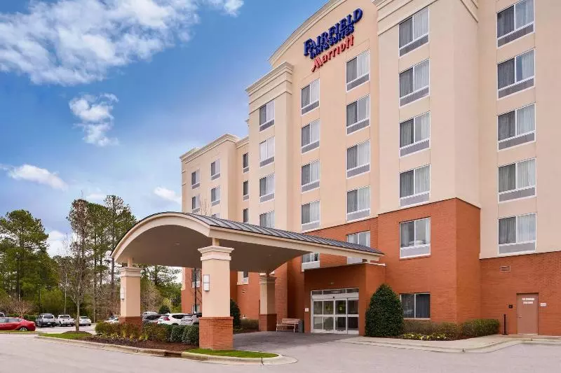 Hotel Fairfield Inn & Suites Raleighdurham Airport/brier Creek