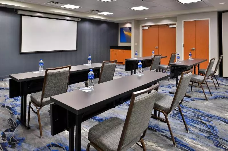 Hotel Fairfield Inn & Suites Raleighdurham Airport/brier Creek