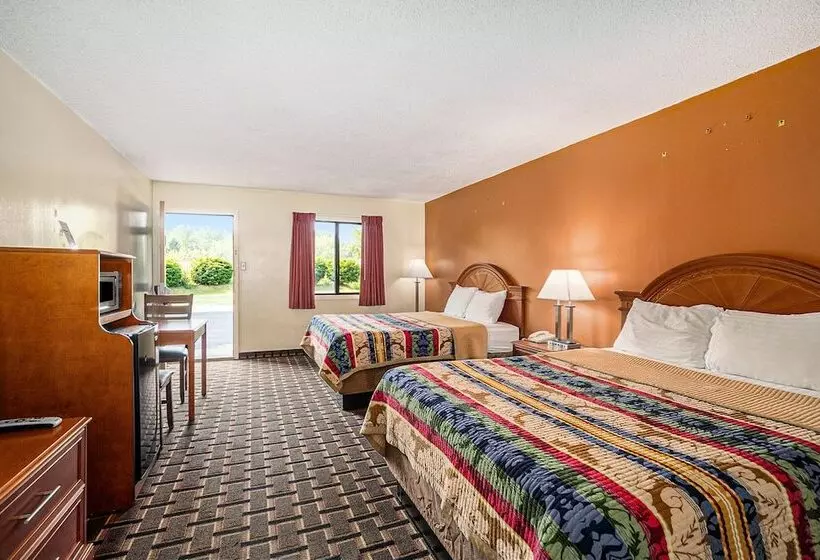 Отель Great Lakes Inn And Suites