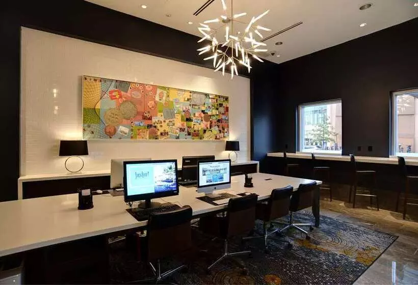 酒店 Hilton Columbus Downtown