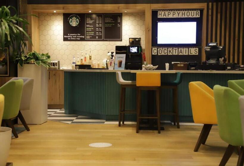 هتل Holiday Inn Ankara Kavaklidere, An Ihg