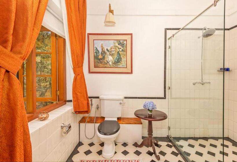 בית מלון כפרי Jetwing Warwick Gardens