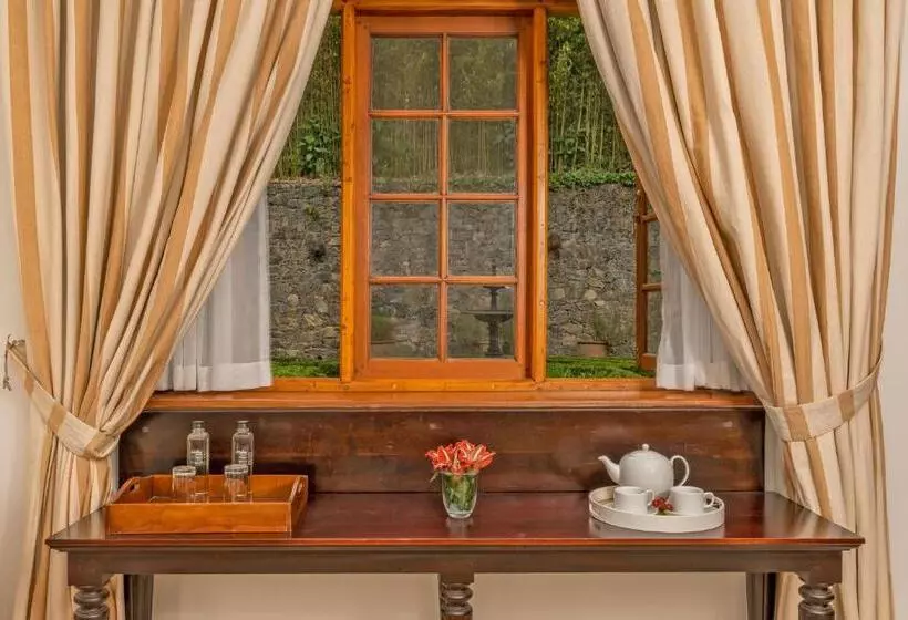 호텔 Jetwing Warwick Gardens