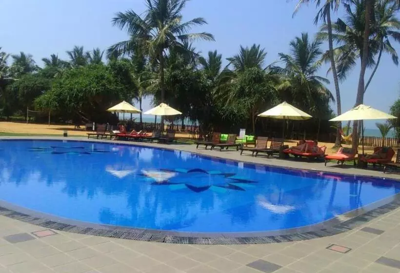 Отель Kamili Beach Villa, Kalutara