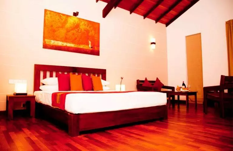 Отель Kamili Beach Villa, Kalutara