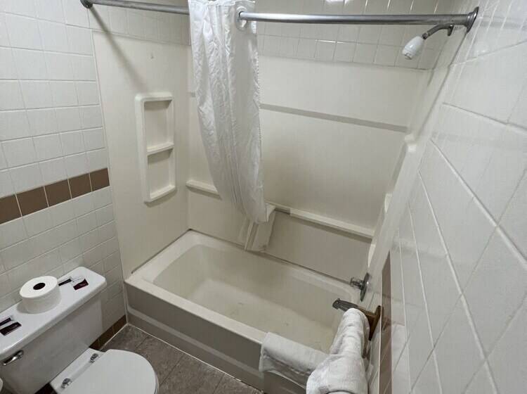 ホテル Oswego Inn