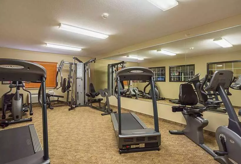 호텔 Suburban Studios Clarksvillelouisville North