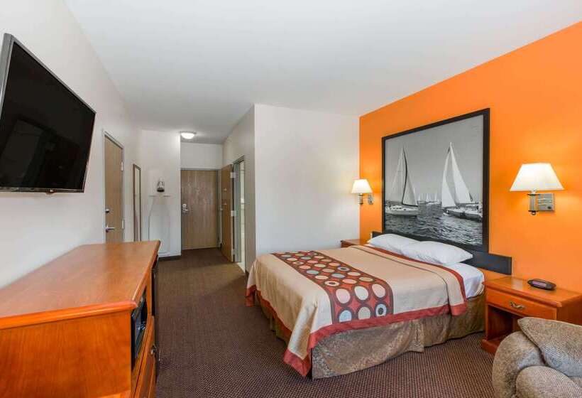 فندق Super 8 By Wyndham Salina