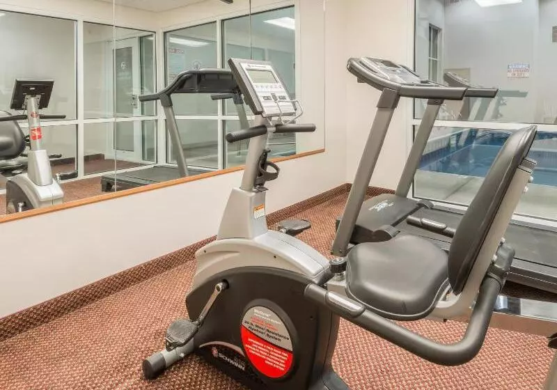 Szálloda Super 8 By Wyndham Salina