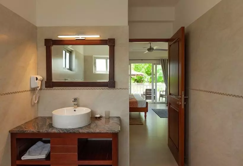 Le Tropique Villa Adults Only