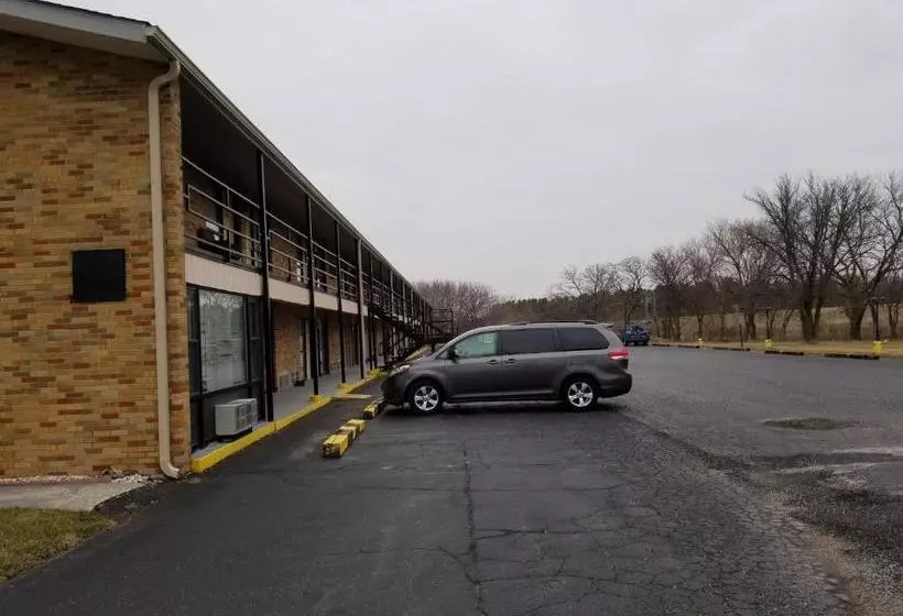 モーテル Spring Valley Inn