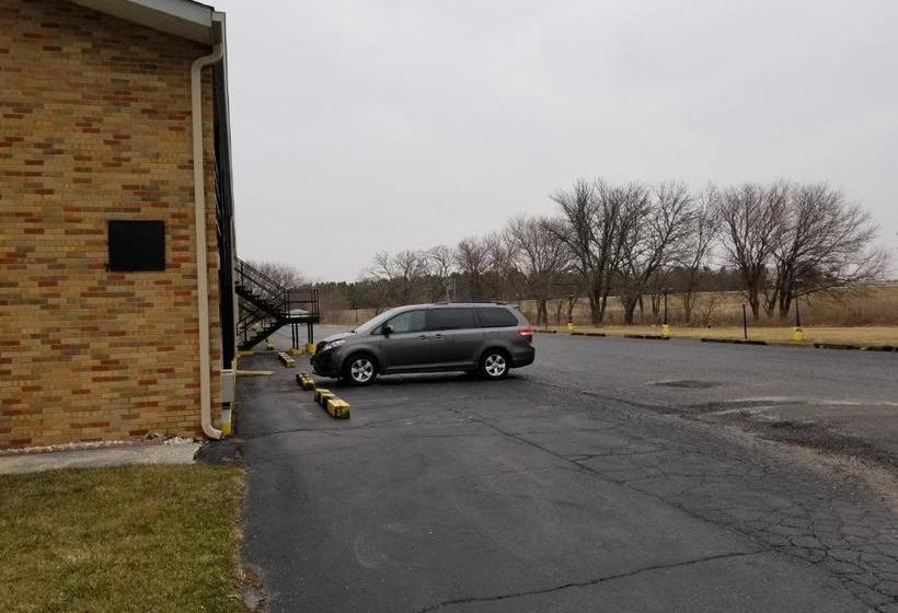 מוטל Spring Valley Inn