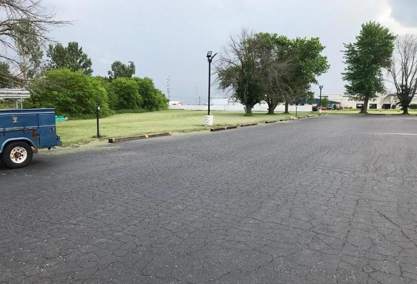 מוטל Spring Valley Inn