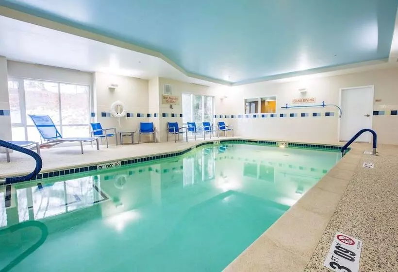 Towneplace Suites By Marriott Gilford