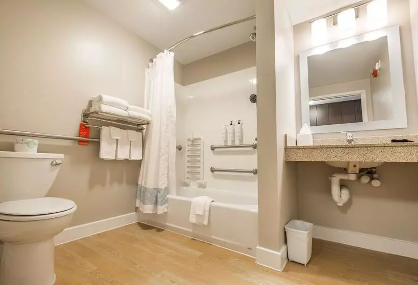 Towneplace Suites By Marriott Gilford