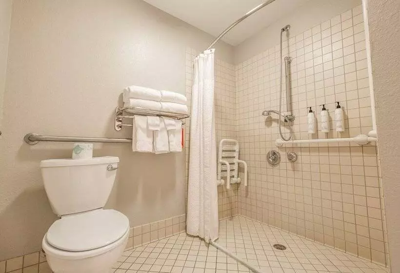 Towneplace Suites By Marriott Gilford