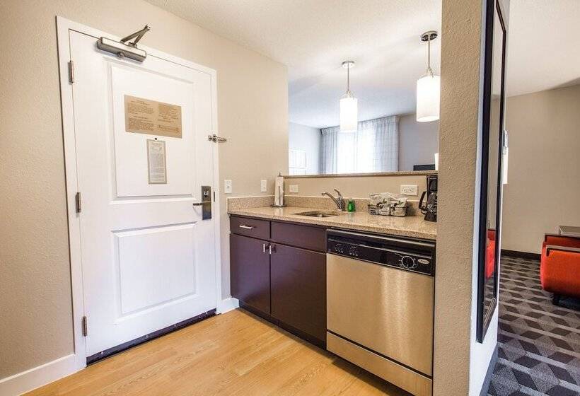 Towneplace Suites By Marriott Gilford